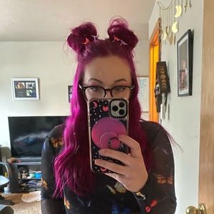 Meet your Posher, Kara